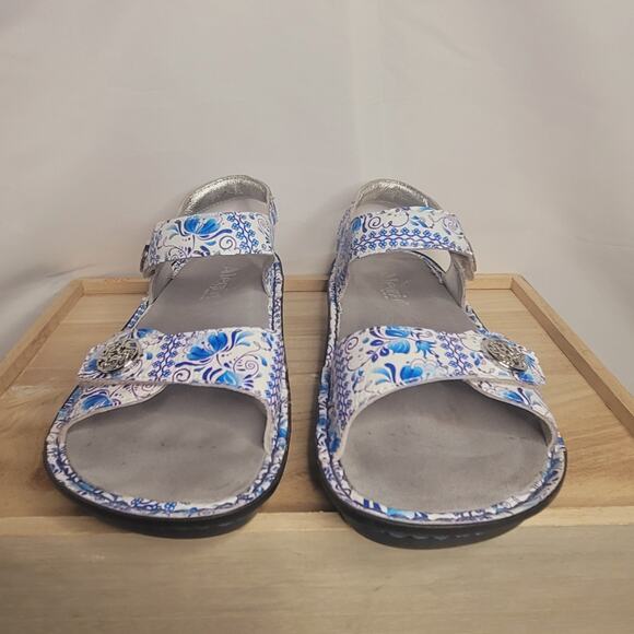 Alegria- Women's Vienna Blue Flower Strap Sandals- size 38 - US size 8 - Picture 2 of 7